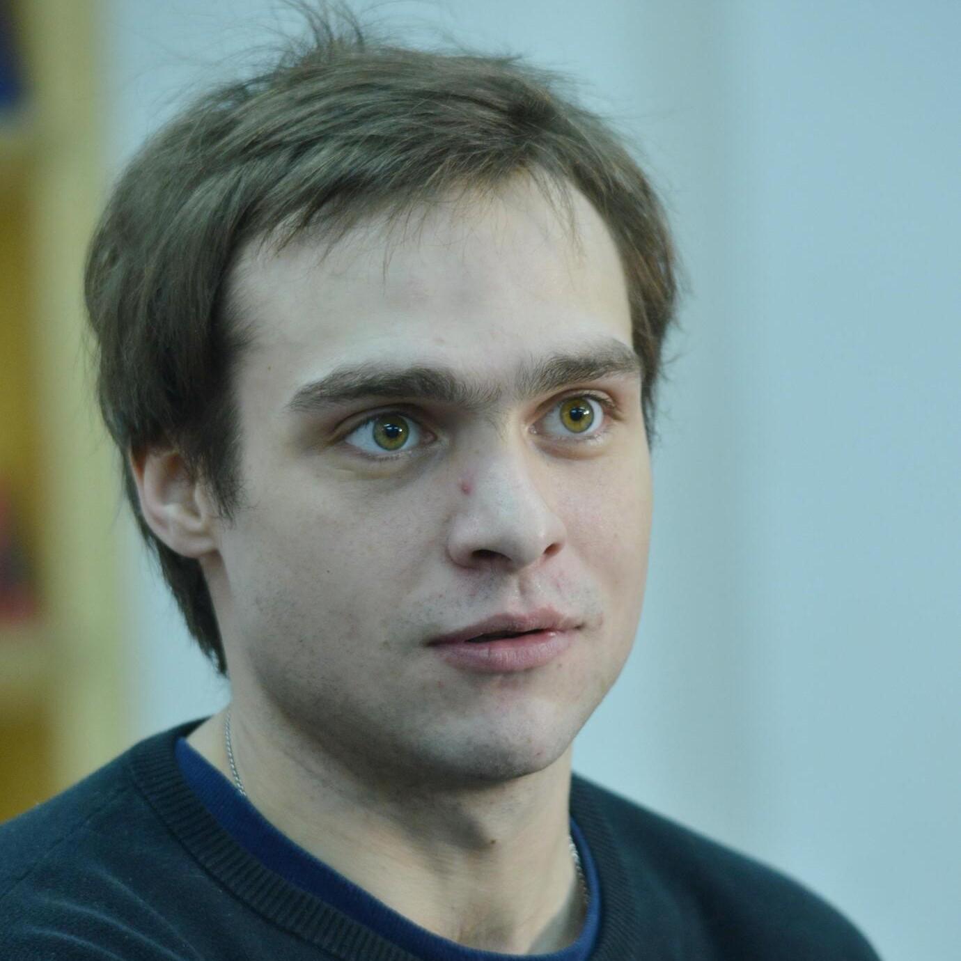 35-летнему сыну Михаила Ефремова и Евгении Добровольской приписали полное разрушение легких — что с ним на самом деле
