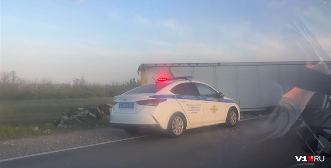 Авария произошла вечером 25 апреля в Дубовском районе | Источник: читатели V1.RU