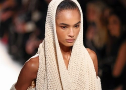 После эпохи идеала: зачем индустрия красоты объявила макияжу перезагрузку