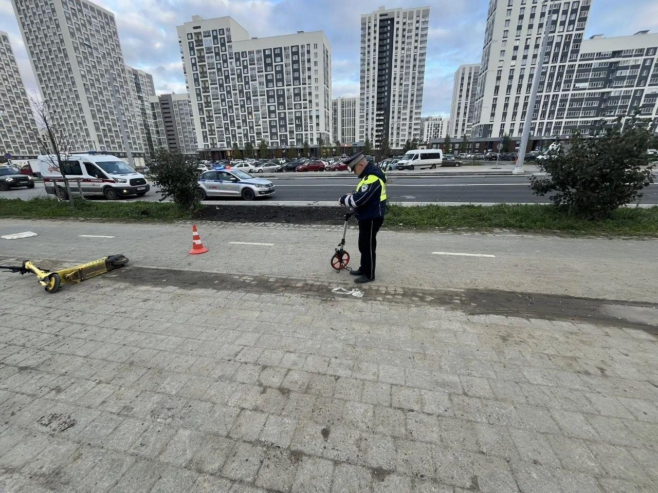 Гаишники забрали самокат у екатеринбурженки: она сбила на нем ребенка