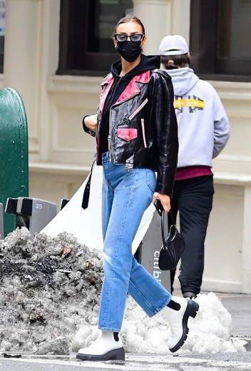 Ирина Шейк в Нью-Йорке | marieclaire.ru