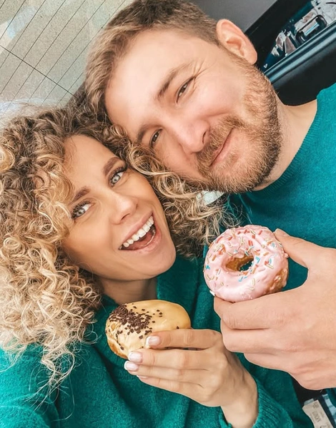 Пока Лиза Миллер не прокомментировала проблемы с законом РФ