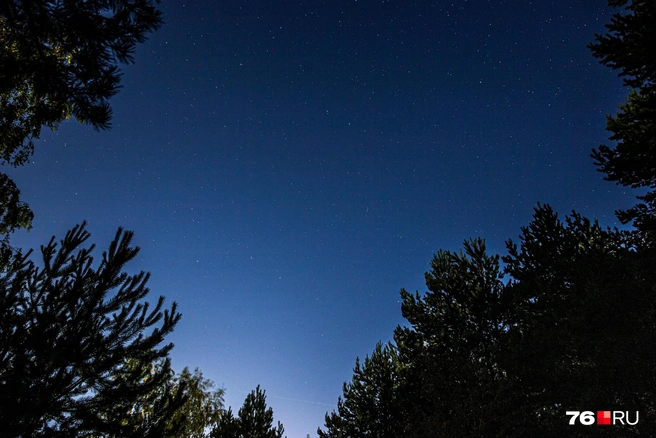 Тревожное ночное небо | Источник: Кирилл Поверинов / 76.ru