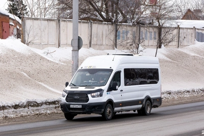 Ufa Residents: 'Pool Money for Bus' Amid Packed Minibus