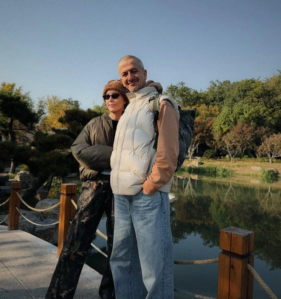 Ксения Собчак с мужем Константином Богомоловым | Источник: Соцсети