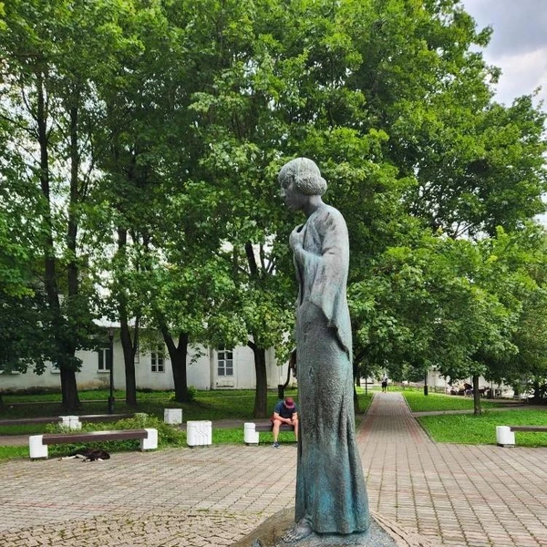 Памятник Марине Цветаевой | Источник: Ирина Булгакова / Voronеzh1.ru