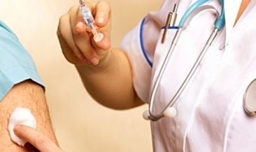В петербургской частной клинике прививку от клещевого энцефалита делали просроченной вакциной