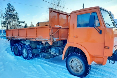 Судебные приставы нашли скрытый КАМАЗ должника