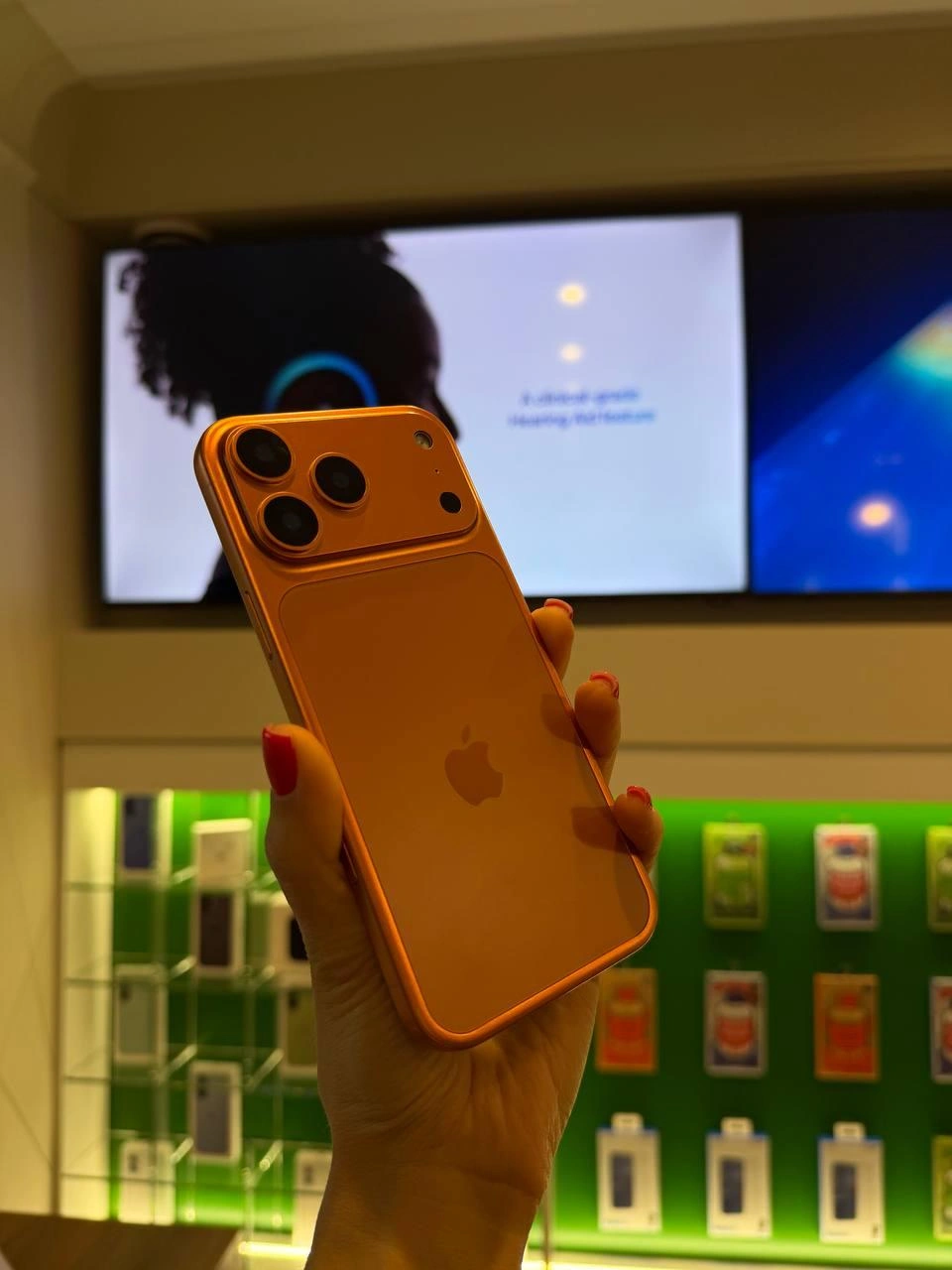 Здесь только новые оригинальные устройства | Источник: Apple-Rostov