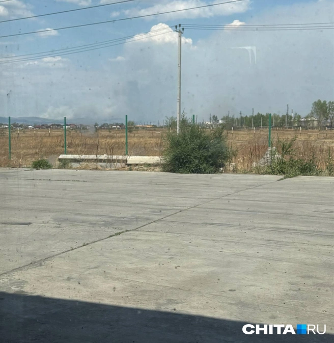 Дым видно с Романовского тракта | Источник: очевидец