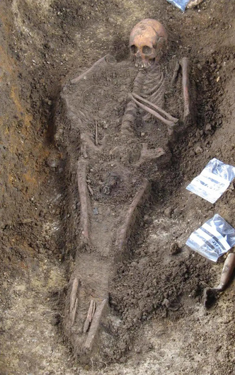 Посмотрите, как выглядела таинственная «принцесса» из раннего Средневековья, похороненная в кровати