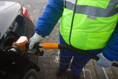 Бензин в Волгограде приближается к отметке 100 рублей