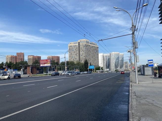 Городские улицы стали непривычно пустыми из-за дефицита бензина | Источник: Стас Соколов / NGS.RU