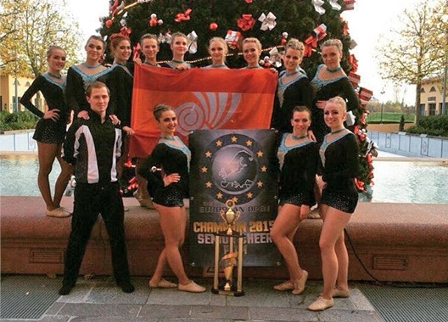 Челябинская команда Star Light победила на кубке Европы по черлидингу