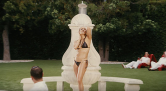 Шесть сексуальных образов Джей Ло из нового клипа — никто не верит, что ей 54!