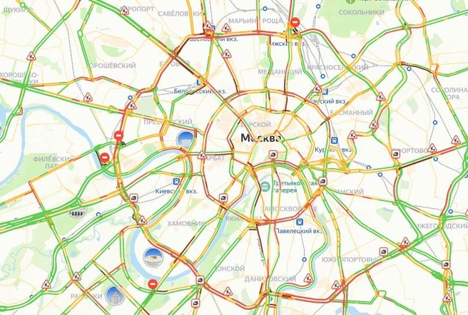 Москва окрасилась в красный цвет из-за пробок | Источник: «Яндекс.Карты»