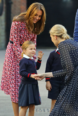 Кейт и Уильям отвели детей в школу (и Шарлотта очень взволнована)