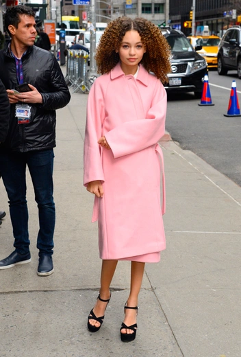 Нико Паркер в Нью-Йорке, 18 марта | marieclaire.ru