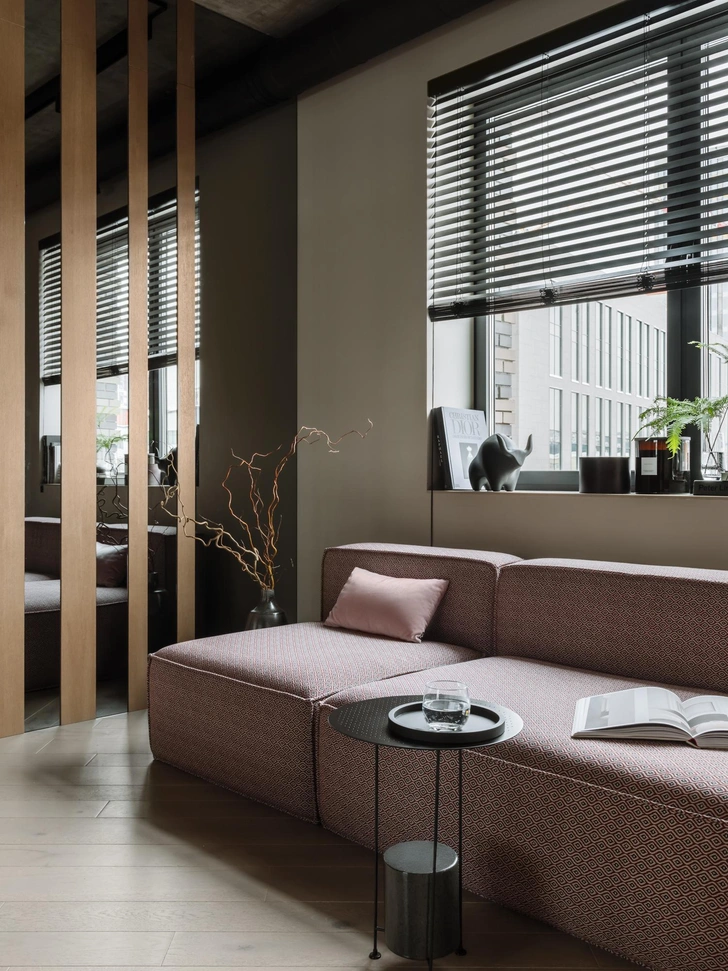 Столик, Molteni&C. | Источник: Ольга Шангина. Стиль: Диана Ремизова
