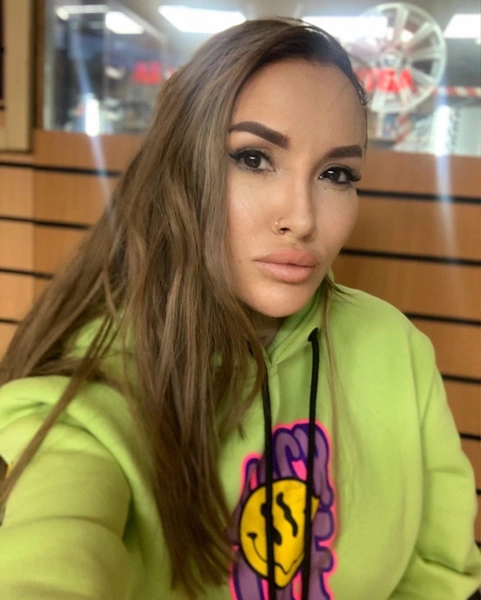 Екатерина пыталась бороться за мужа, но две недели назад все же рассталась с ним