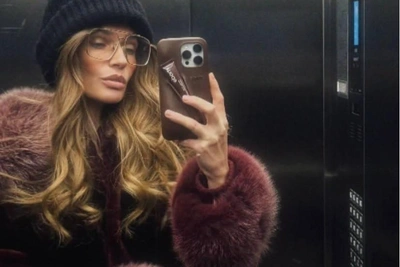 Самолет с сыном Водонаевой развернули над Ираном