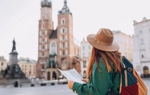 5 наиболее частых схем обмана туристов за границей — попасться может каждый