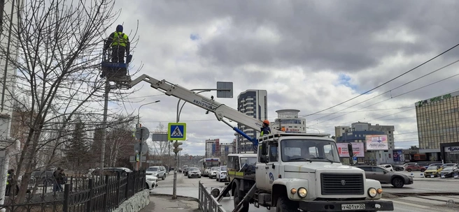 В Барнауле устраняют последствия непогоды из-за штормового ветра | Источник: пресс-служба администрации Барнаула