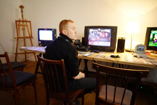 То, что 30 лет назад было недоступно многим, сегодня можно купить за символические деньги  | Источник: Этаж | Культурный центр VK.com