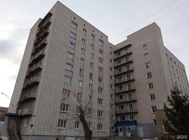 Общежитие находится в центре города | Источник: 2gis.ru