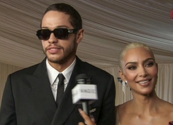 Пит Дэвидсон неожиданно вернулся на SNL спустя 3 года после ухода из шоу