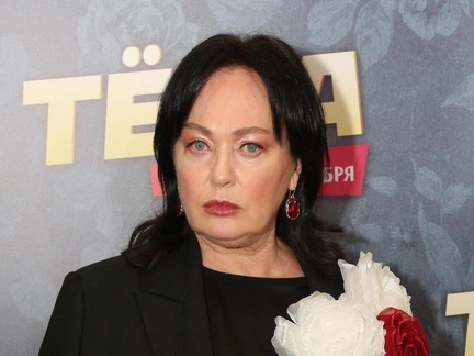 Лариса Гузеева, ставшая блондинкой, отбивается от хейтеров: «Незначительное изменение во внешности вызвало ненависть»