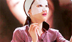 Фото №2 - Когда тканевые маски для лица могут навредить?