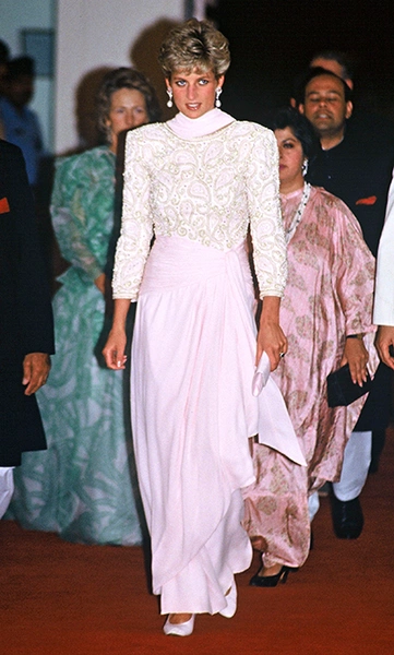 Во время визита в Пакистан, 1991 г.