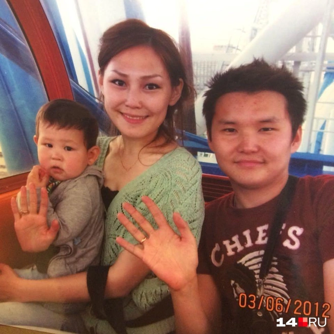 Вида, Дима и маленький Женя | Источник: Вида Ефремова