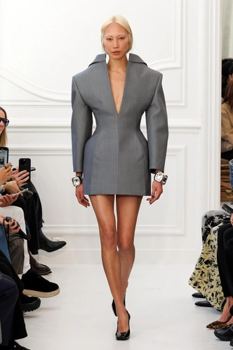 Givenchy | Источник: Legion Media