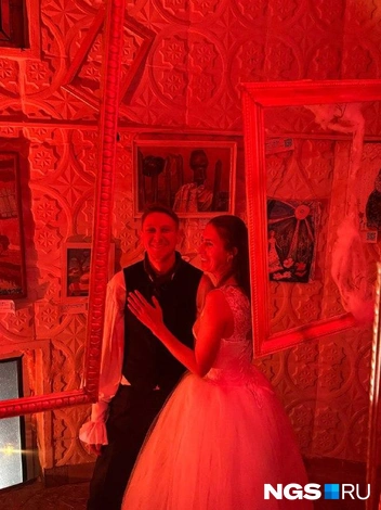 Вам тоже захотелось пересмотреть фильмы Гильермо дель Торо? | Источник: Алёна Золотухина / NGS.RU