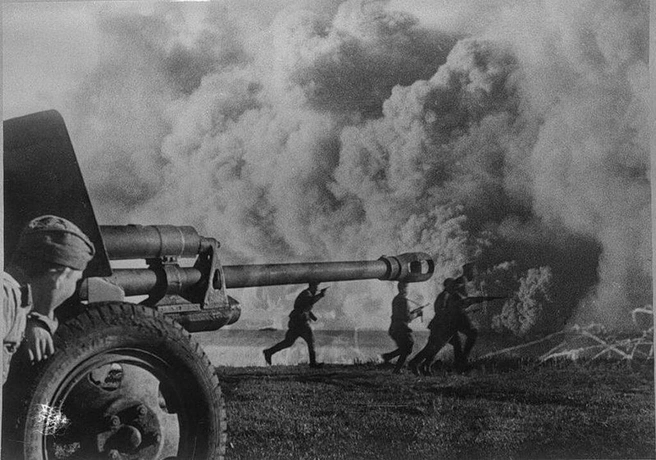 Наш земляк прошел всю войну с «лейкой» и блокнотом | Источник: Михаил Савин