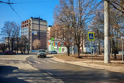 В Костроме устраняют дефекты на гарантийных дорогах