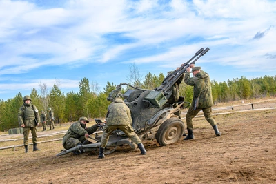 Над Волгоградской областью и ещё 11 регионами сбили 114 дронов