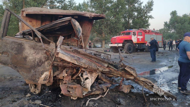 Девять человек погибли, 20 ранены: автобус с туристами из Москвы попал в аварию в Дагестане