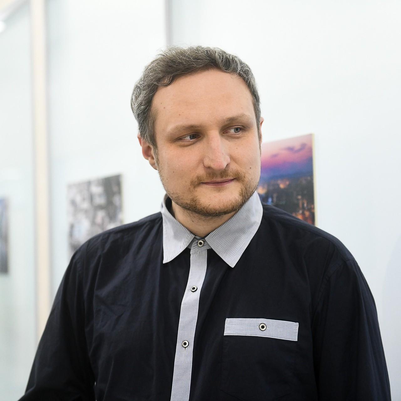 <p>Дмитрий Ларионов</p>