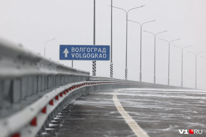 Автотранспорт запустят в движение по мосту уже завтра | Источник: Алексей Волхонский / V1.RU