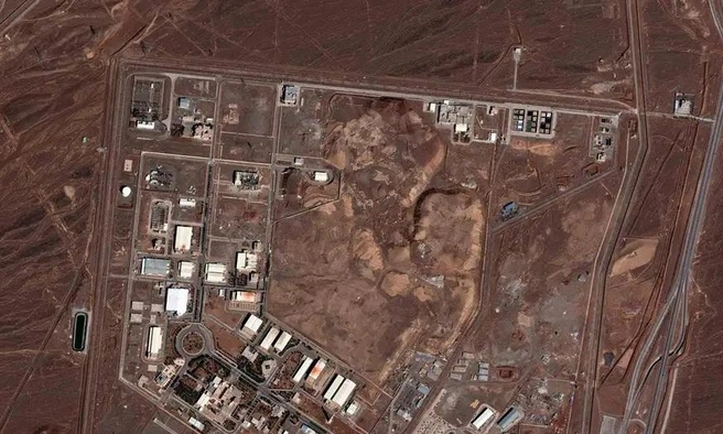 Спутниковый снимок ядерного объекта в Натанзе | Источник: Satellite image