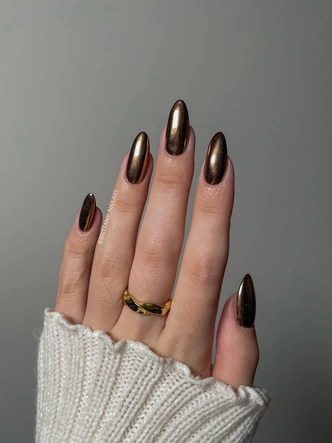 Источник: @brittany_nailart