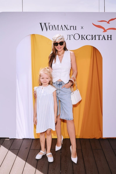 Ассоль с дочерью | Источник: фотограф Андрей Калмыков