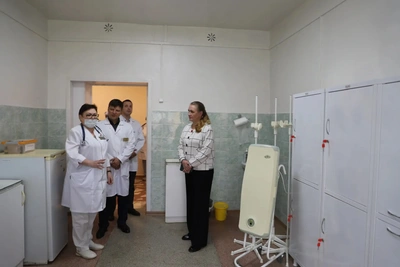 Наталья Тюгаева осмотрела обновленные отделения Каменской ЦРБ