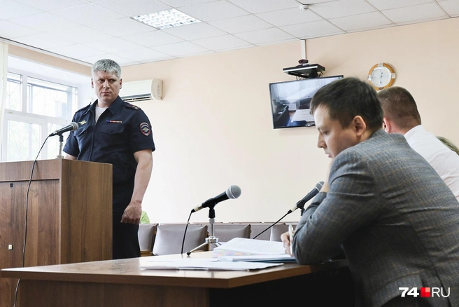 Допрос Ивана Путкова Меньшенин слушал с помощью ВКС | Источник: Наталья Лапцевич 