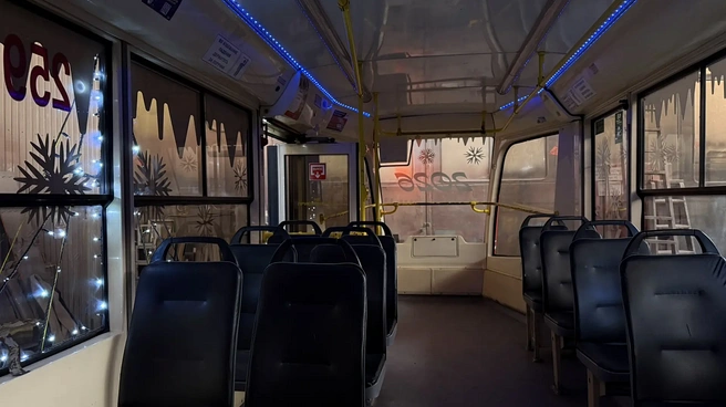 В новогодние каникулы транспорт будет работать по графику выходного дня | Источник: Пресс-служба администрации Краснодара