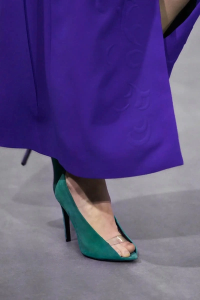 Источник: Valentino 