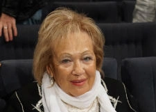 Галина Волчек борется с осложнениями гриппа